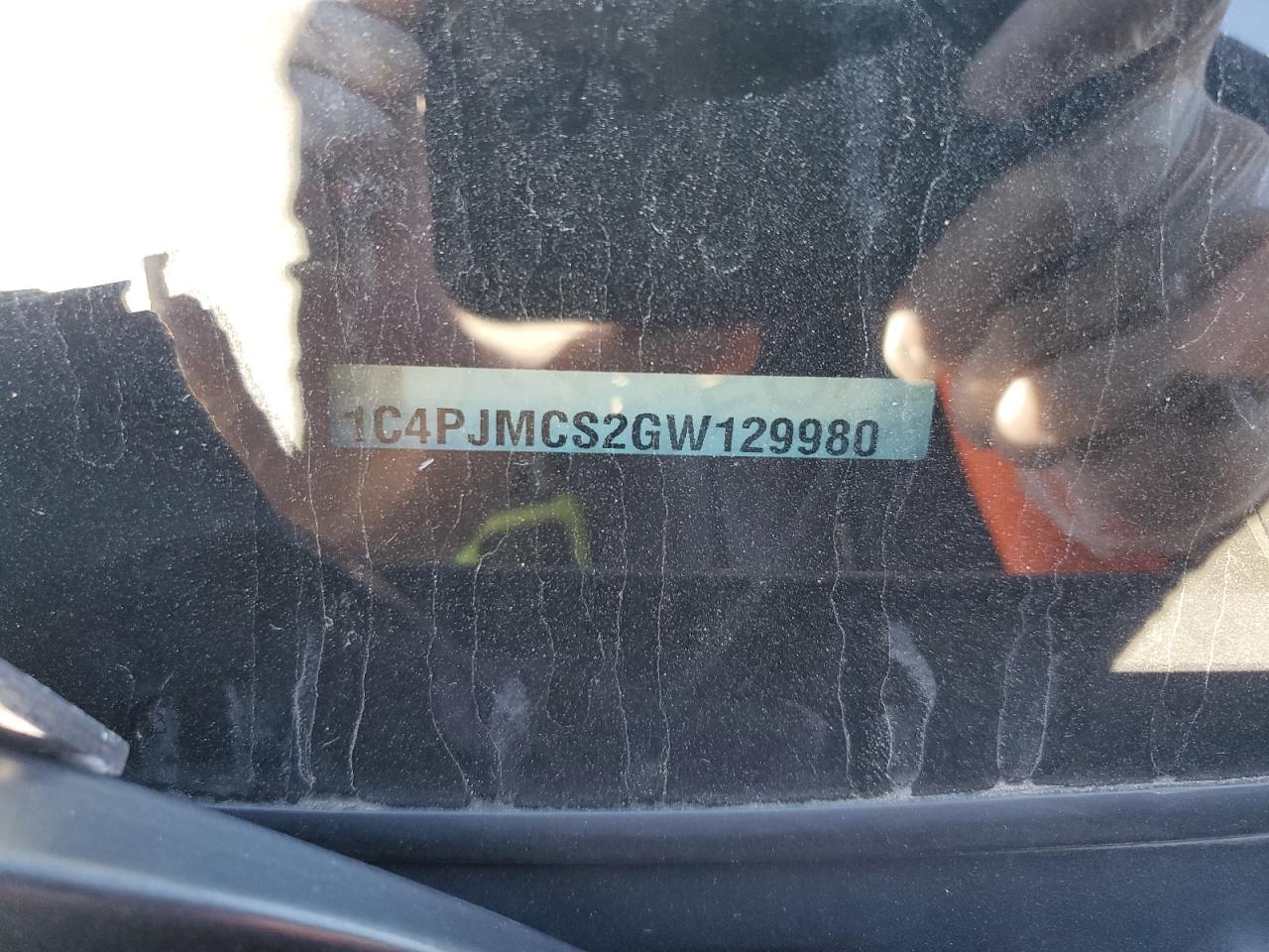 2016 Jeep Cherokee Latitude VIN: 1C4PJMCS2GW129980 Lot: 84653565