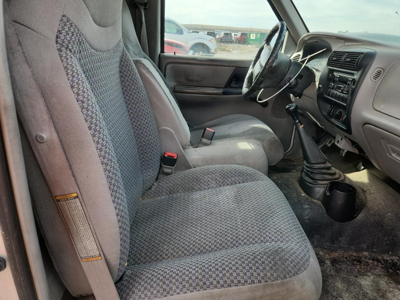 1998 Ford Ranger VIN: 1FTYR10C0WUB16888 Lot: 87385295