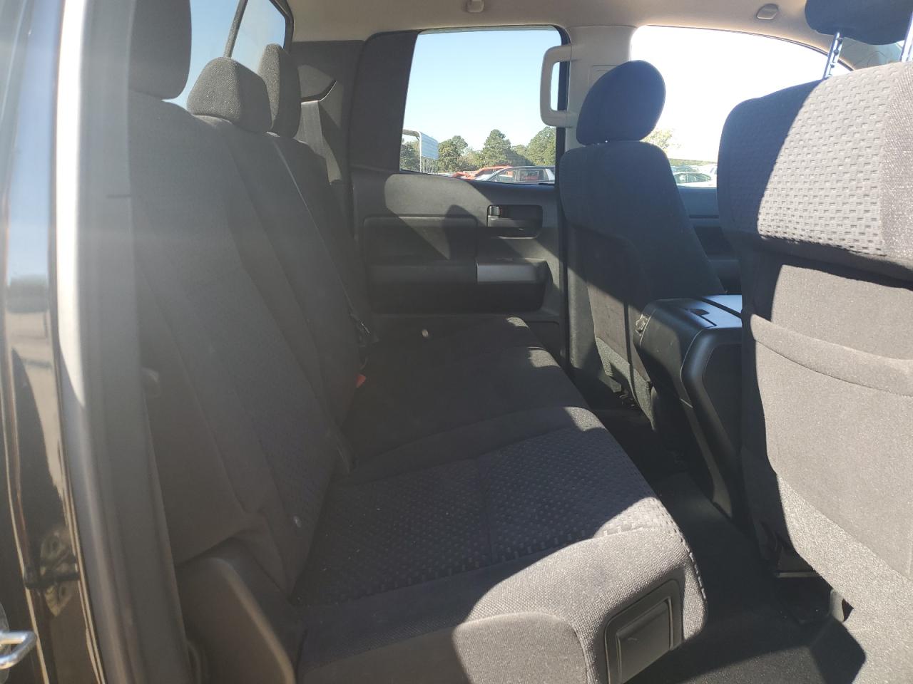 2010 Toyota Tundra Double Cab Sr5 VIN: 5TFUM5F17AX010276 Lot: 90324595