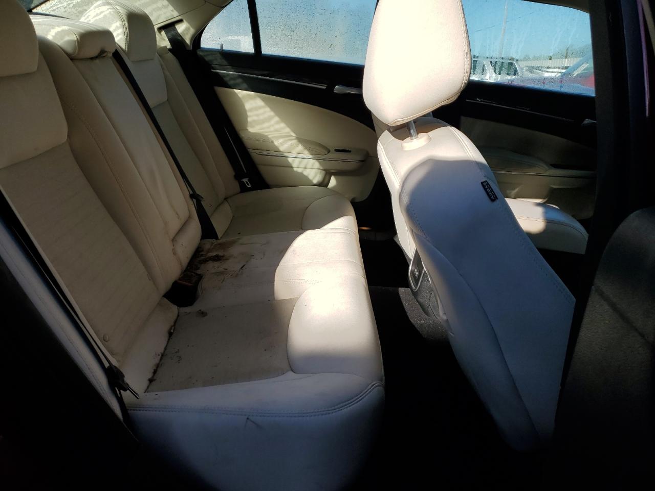 2020 Chrysler 300 Touring VIN: 2C3CCAAGXLH179027 Lot: 86766075