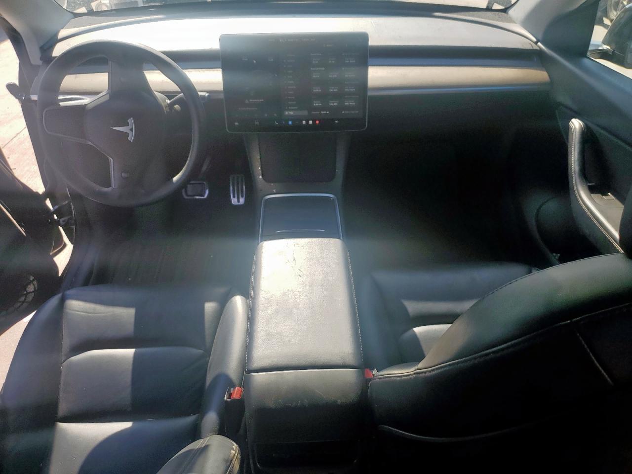2021 Tesla Model Y VIN: 5YJYGDEE4MF285013 Lot: 85580275