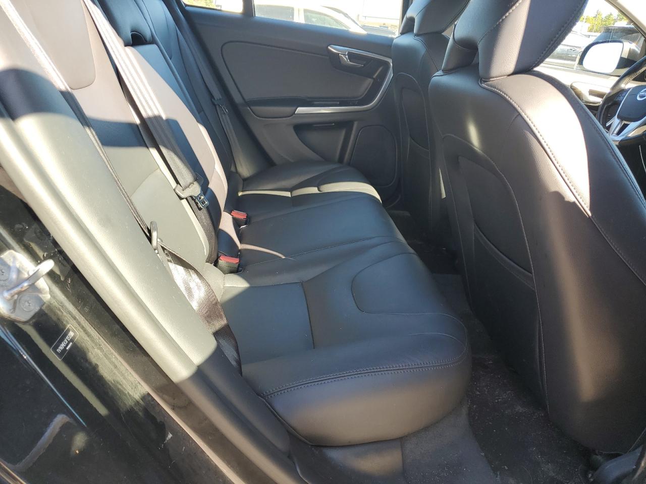 2015 Volvo V60 Premier VIN: YV140MEKXF1252595 Lot: 86079415