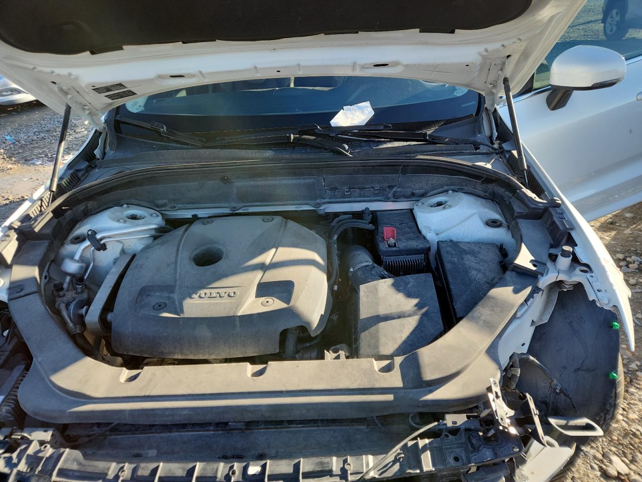 2018 Volvo Xc60 T5 Momentum VIN: YV4102RK3J1038335 Lot: 89834625