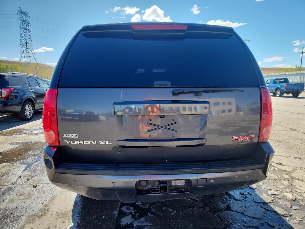 2010 GMC Yukon Xl K1500 Slt VIN: 1GKUKKE31AR259933 Lot: 85289995