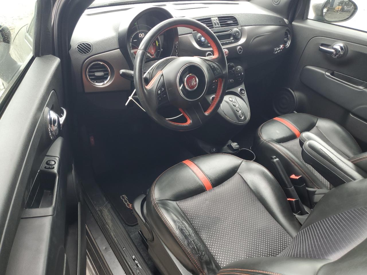 2015 Fiat 500 Electric VIN: 3C3CFFGE2FT523021 Lot: 82182405