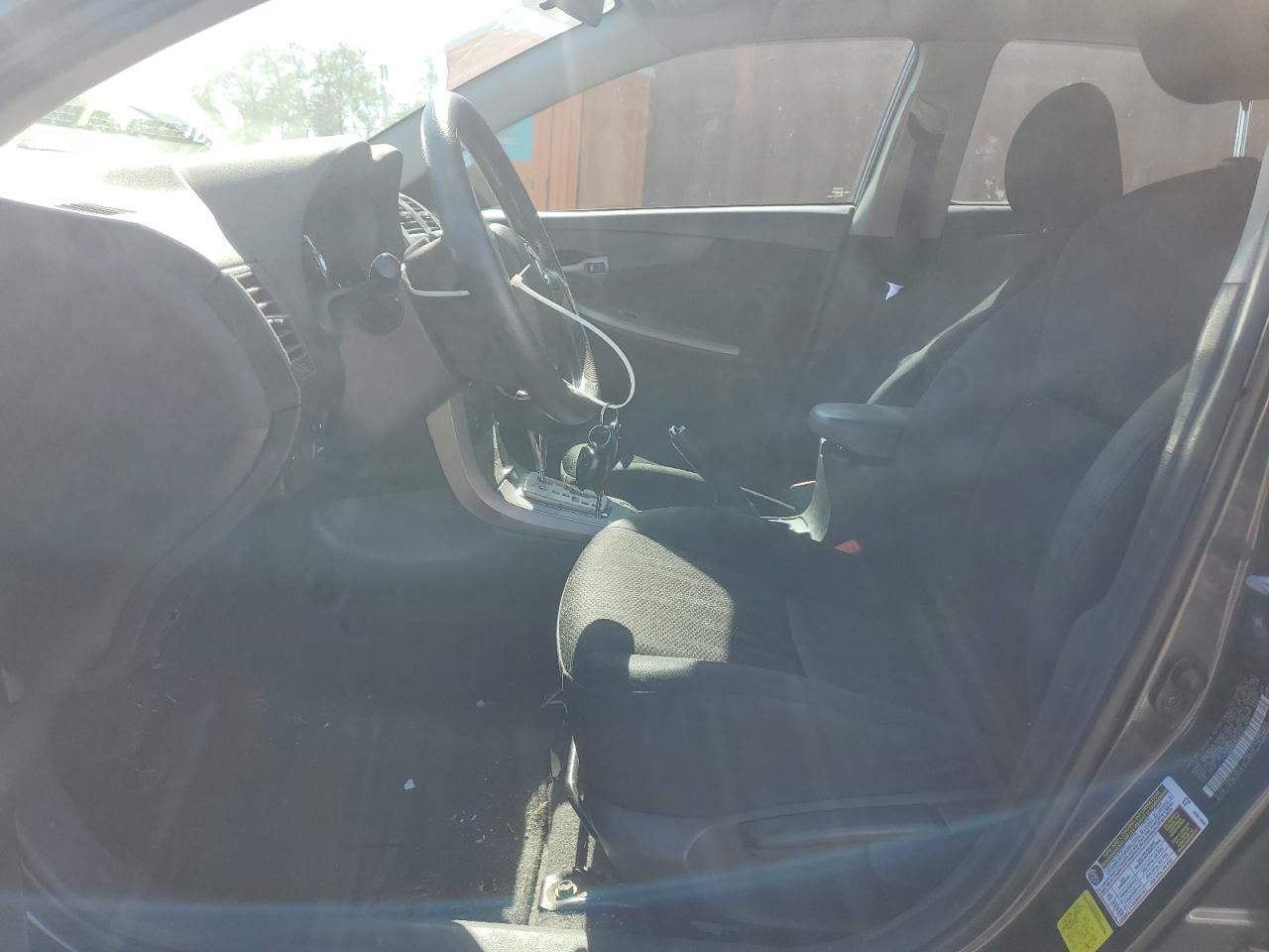 2011 Toyota Corolla Base VIN: 2T1BU4EE5BC632834 Lot: 82294815