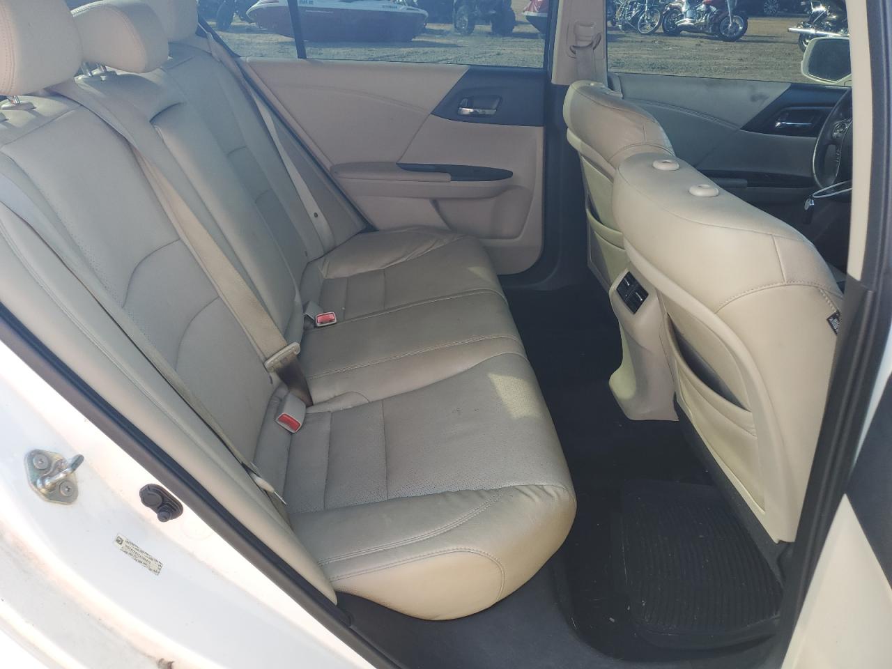 2014 Honda Accord Exl VIN: 1HGCR2F8XEA084827 Lot: 85504075