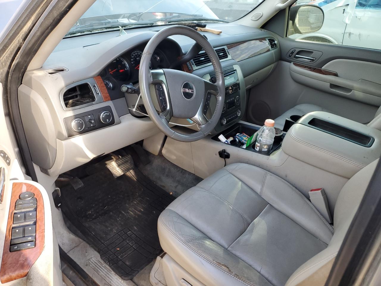 2007 GMC Yukon Xl K1500 VIN: 1GKFK16377J166925 Lot: 85564275