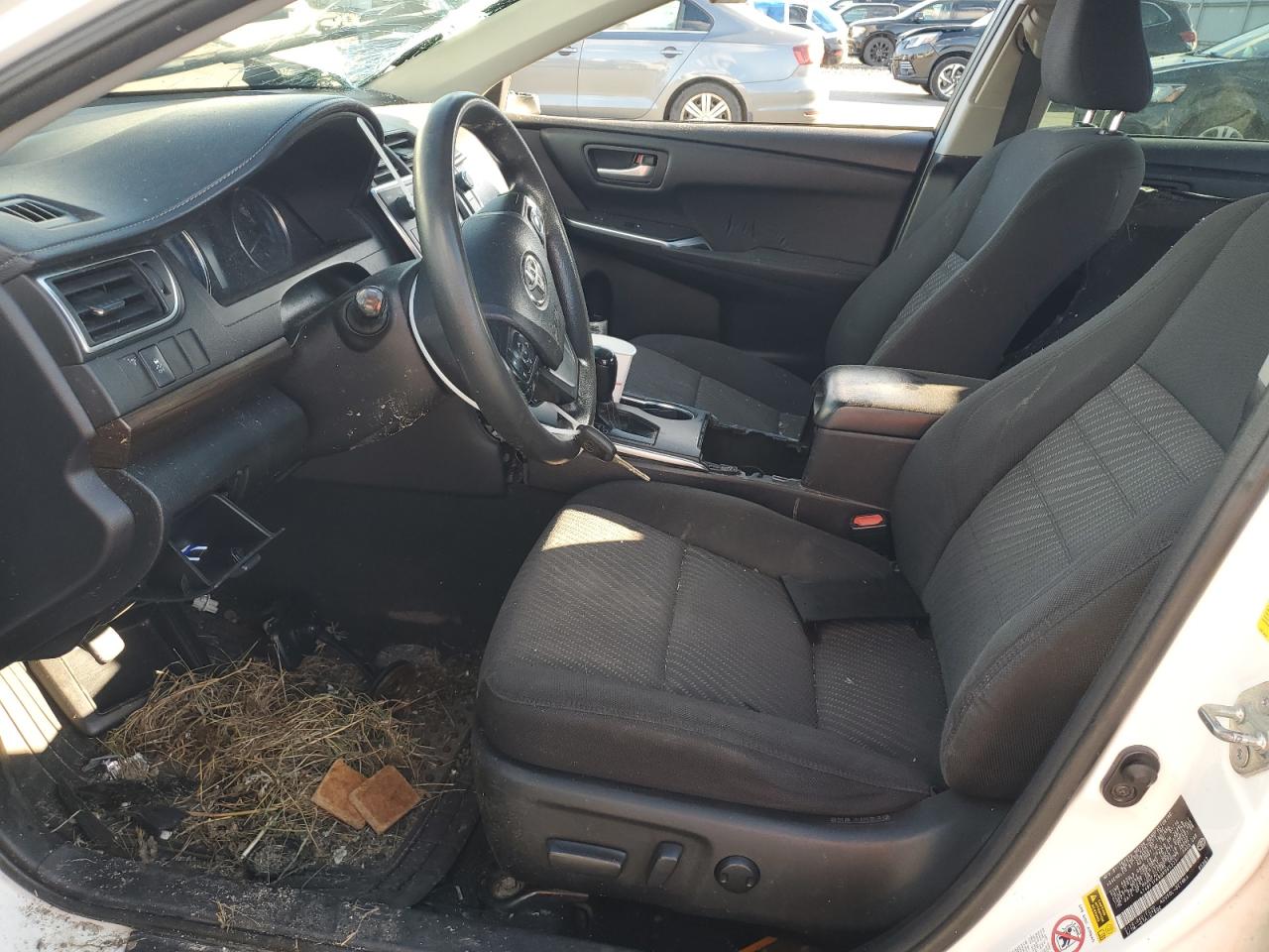 2016 Toyota Camry Le VIN: 4T4BF1FK8GR565333 Lot: 84586085