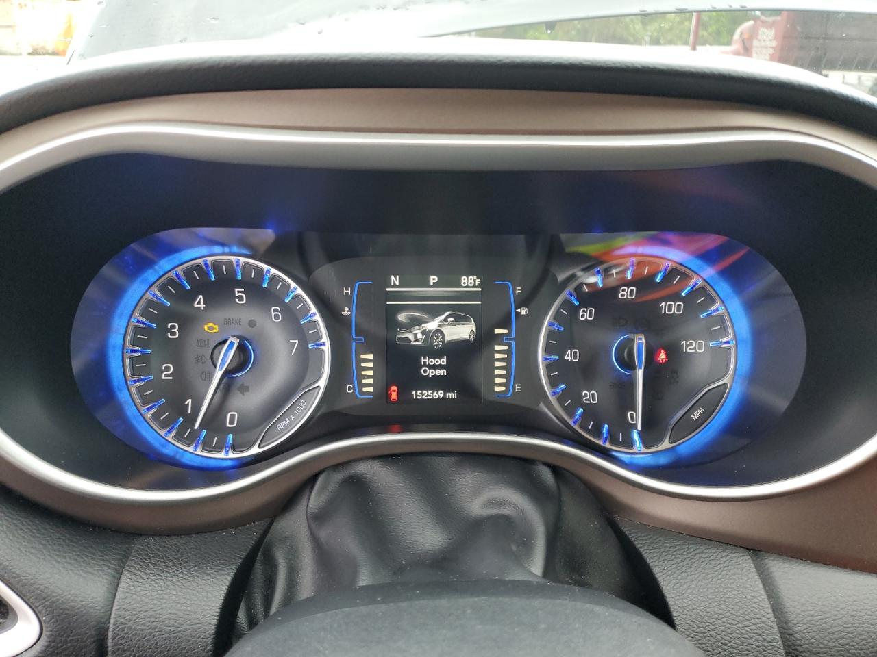 2018 Chrysler Pacifica Touring L VIN: 2C4RC1BG6JR119290 Lot: 85492175