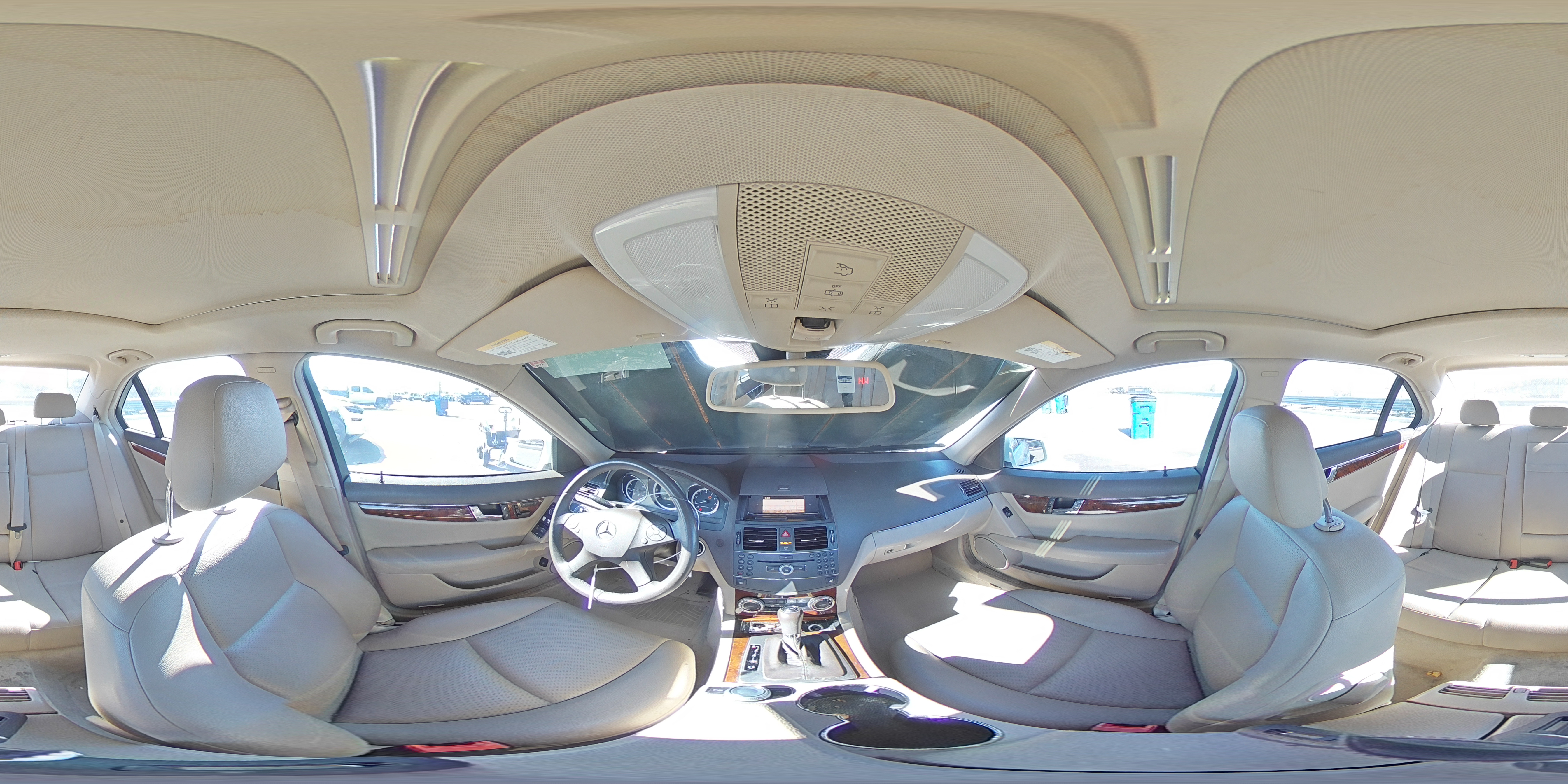 2010 Mercedes-Benz C 300 VIN: WDDGF5EB1AR121837 Lot: 85347855