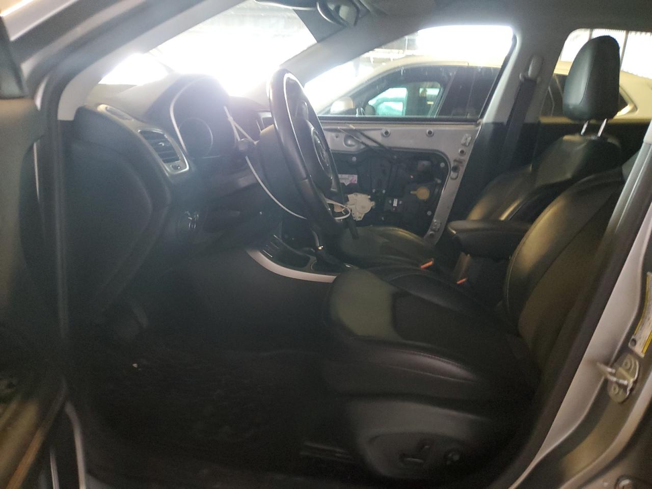 2019 Jeep Compass Latitude VIN: 3C4NJCBB2KT715919 Lot: 82670165