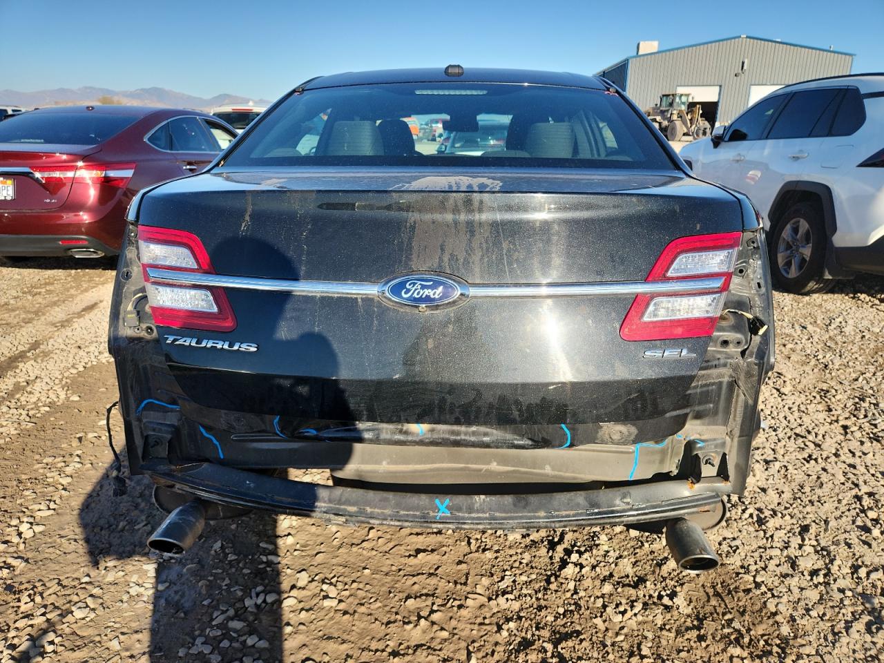2015 Ford Taurus Sel VIN: 1FAHP2E83FG187183 Lot: 84974915