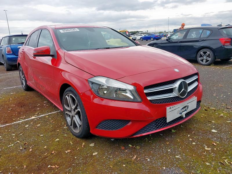 2013 MERCEDES-BENZ A180 BLUEEFFICIENCY SPORT 