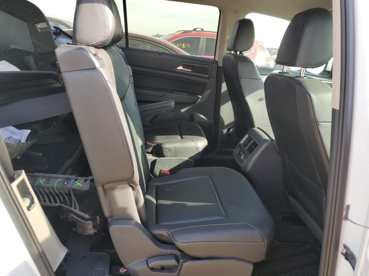 2019 Volkswagen Atlas Se VIN: 1V2LR2CA2KC541053 Lot: 83955675