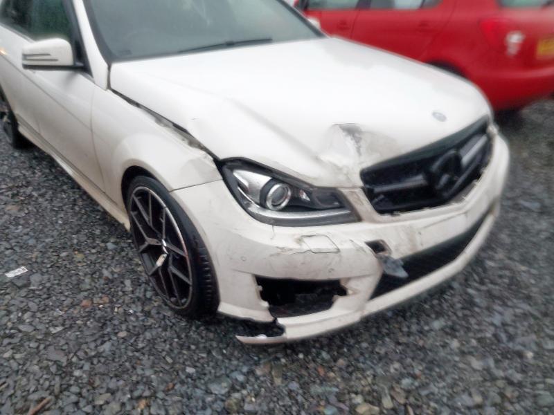 2013 MERCEDES-BENZ C CLASS C200 CDI BLUEEFFICIENCY AMG SPORT PLUS 4DR