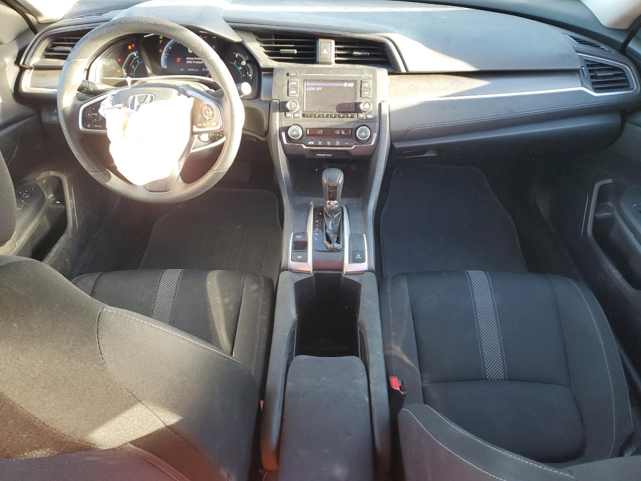 2019 Honda Civic Lx VIN: 19XFC2F60KE049217 Lot: 82605295