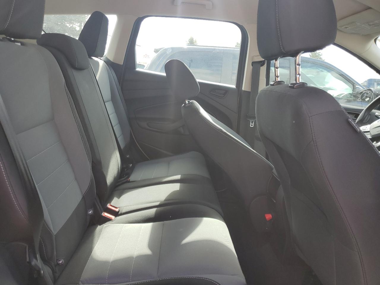 2017 Ford Escape S VIN: 1FMCU0F75HUE68635 Lot: 82727265