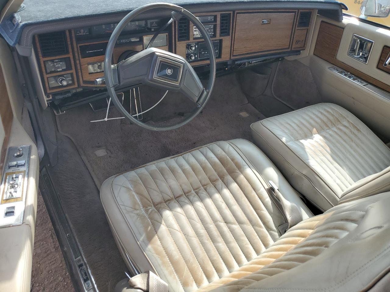 1984 Cadillac Eldorado VIN: 1G6AL5785EE620943 Lot: 82510415