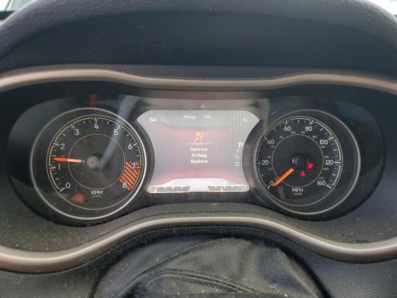 2015 Jeep Cherokee Limited VIN: 1C4PJMDSXFW647266 Lot: 90071415