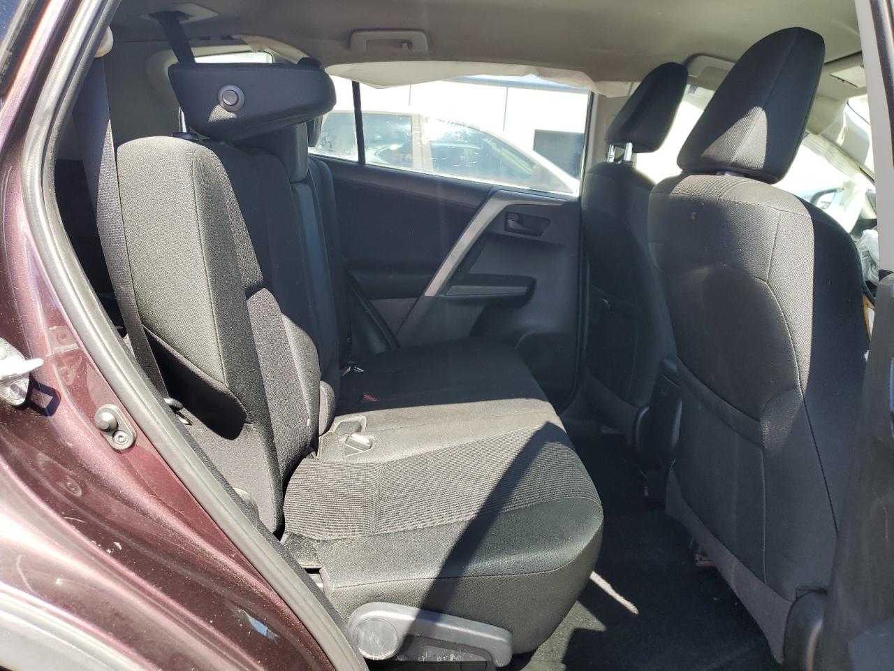 2016 Toyota Rav4 Le VIN: 2T3BFREV4GW426666 Lot: 85518645