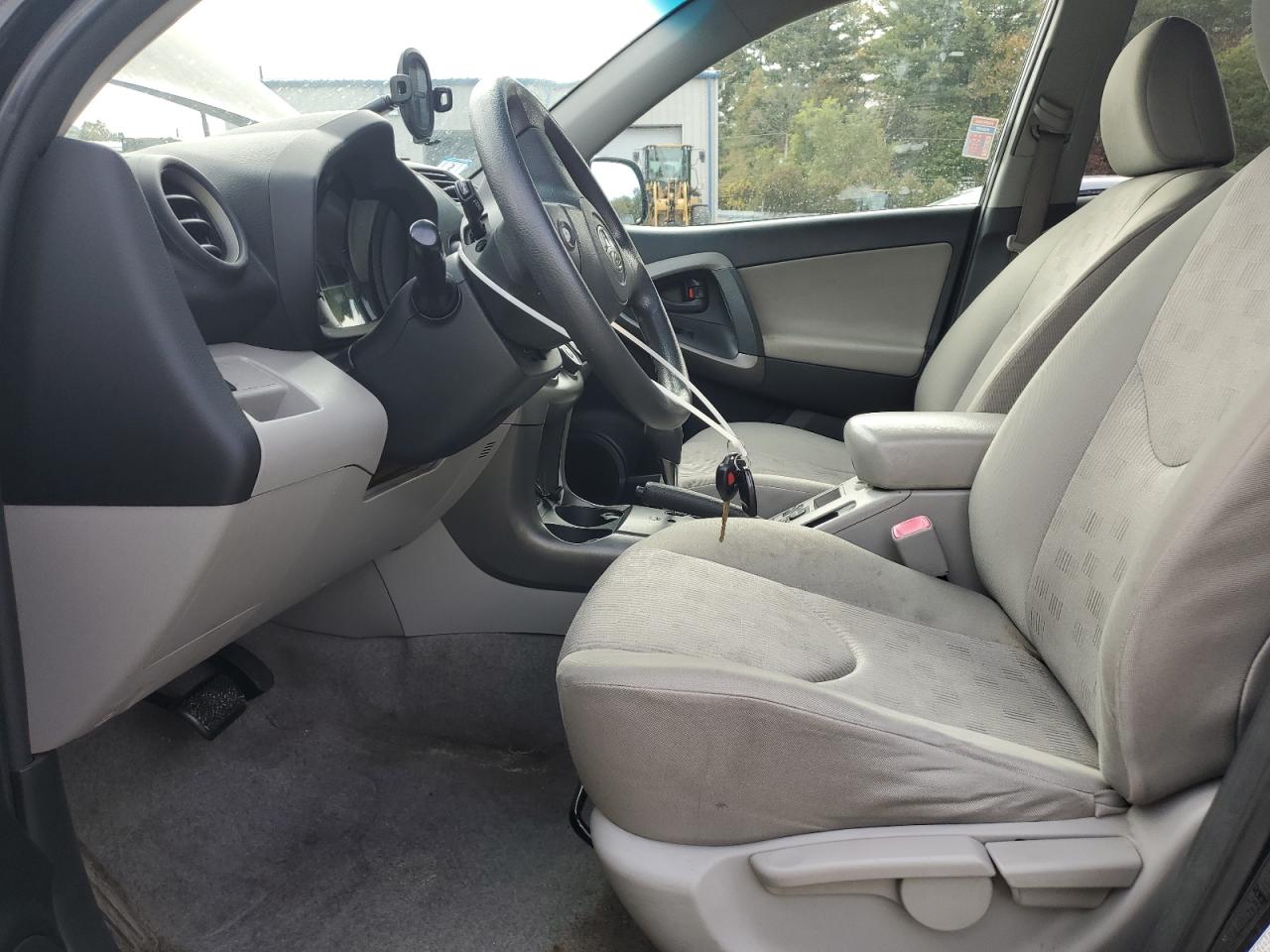 2009 Toyota Rav4 VIN: JTMBF33V39D018725 Lot: 85826095