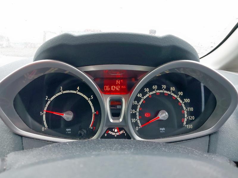 2009 FORD FIESTA ZETEC 82 