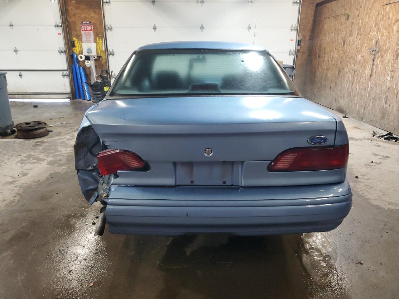 1994 Ford Taurus Gl VIN: 1FALP52U7RA157642 Lot: 81813425