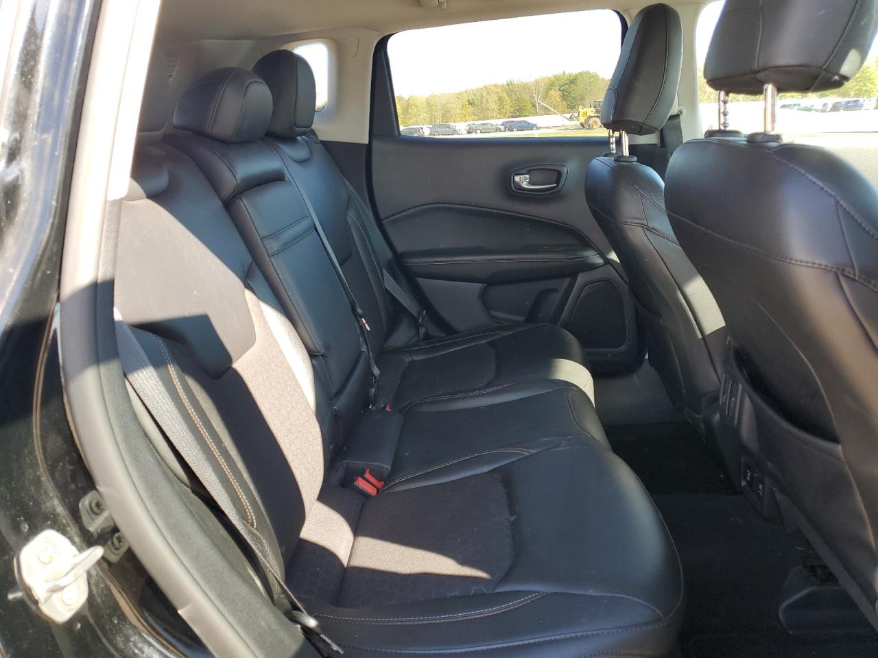 2017 Jeep Compass Latitude VIN: 3C4NJDBB4HT597418 Lot: 82307965
