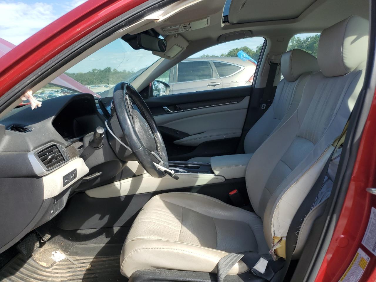 2018 Honda Accord Touring Hybrid VIN: 1HGCV3F95JA011594 Lot: 84818405