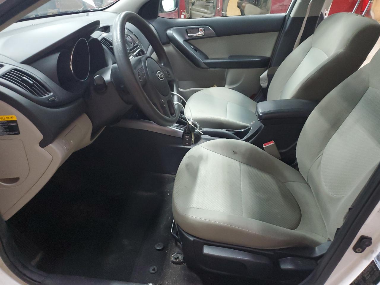 2013 Kia Forte Ex VIN: KNAFU5A23D5656968 Lot: 82327705