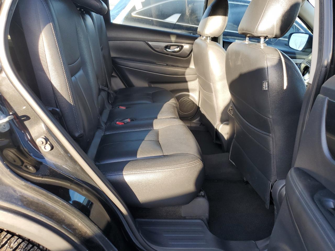 2017 Nissan Rogue S VIN: KNMAT2MT9HP536010 Lot: 85567125