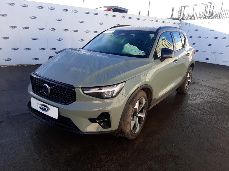 2024 VOLVO XC40 2.0 B4P PLUS DARK 5DR AUTO for sale at Copart WHITBURN