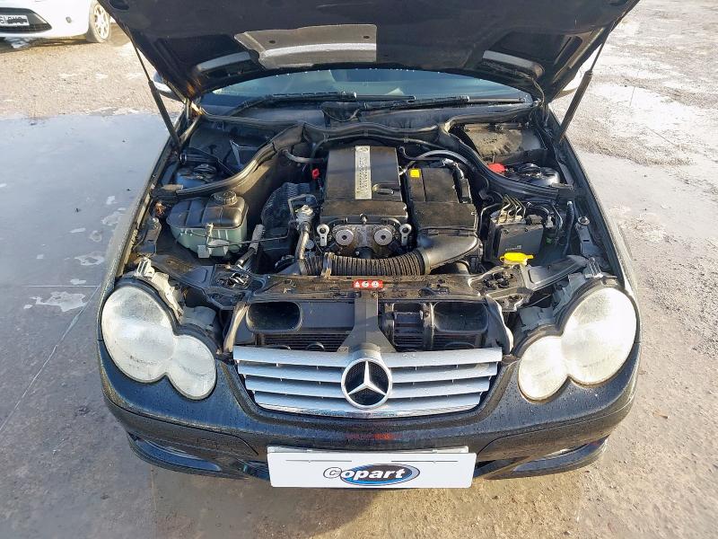 2004 MERCEDES-BENZ C CLASS C180K SE 3DR