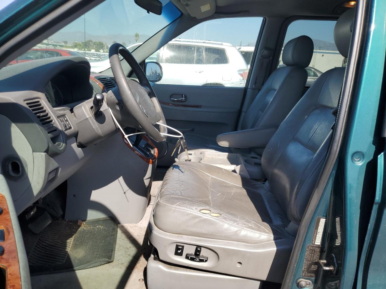 2005 Kia Sedona Ex VIN: KNDUP132356646153 Lot: 85637815