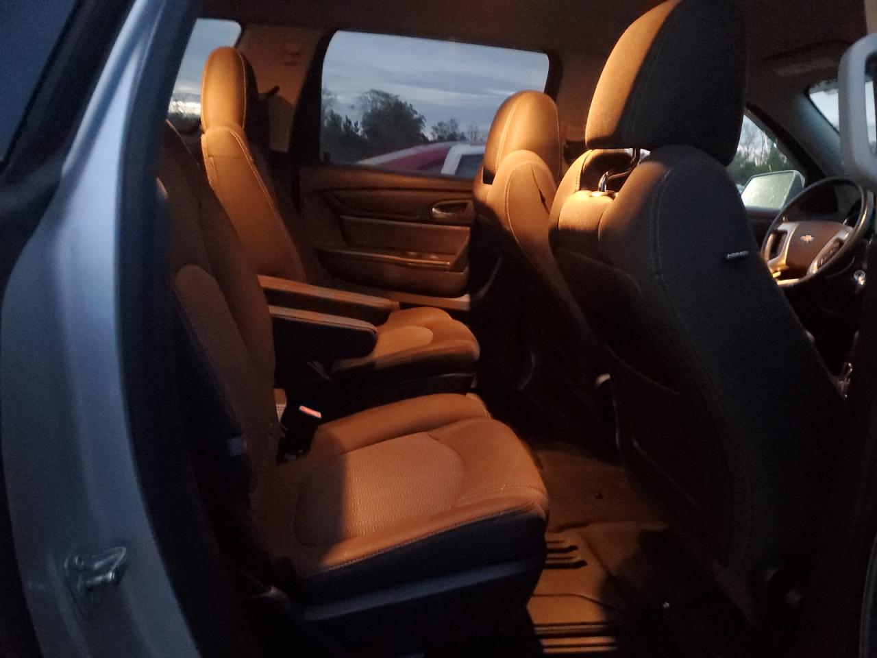 2016 Chevrolet Traverse Lt VIN: 1GNKVGKD6GJ250177 Lot: 86073245