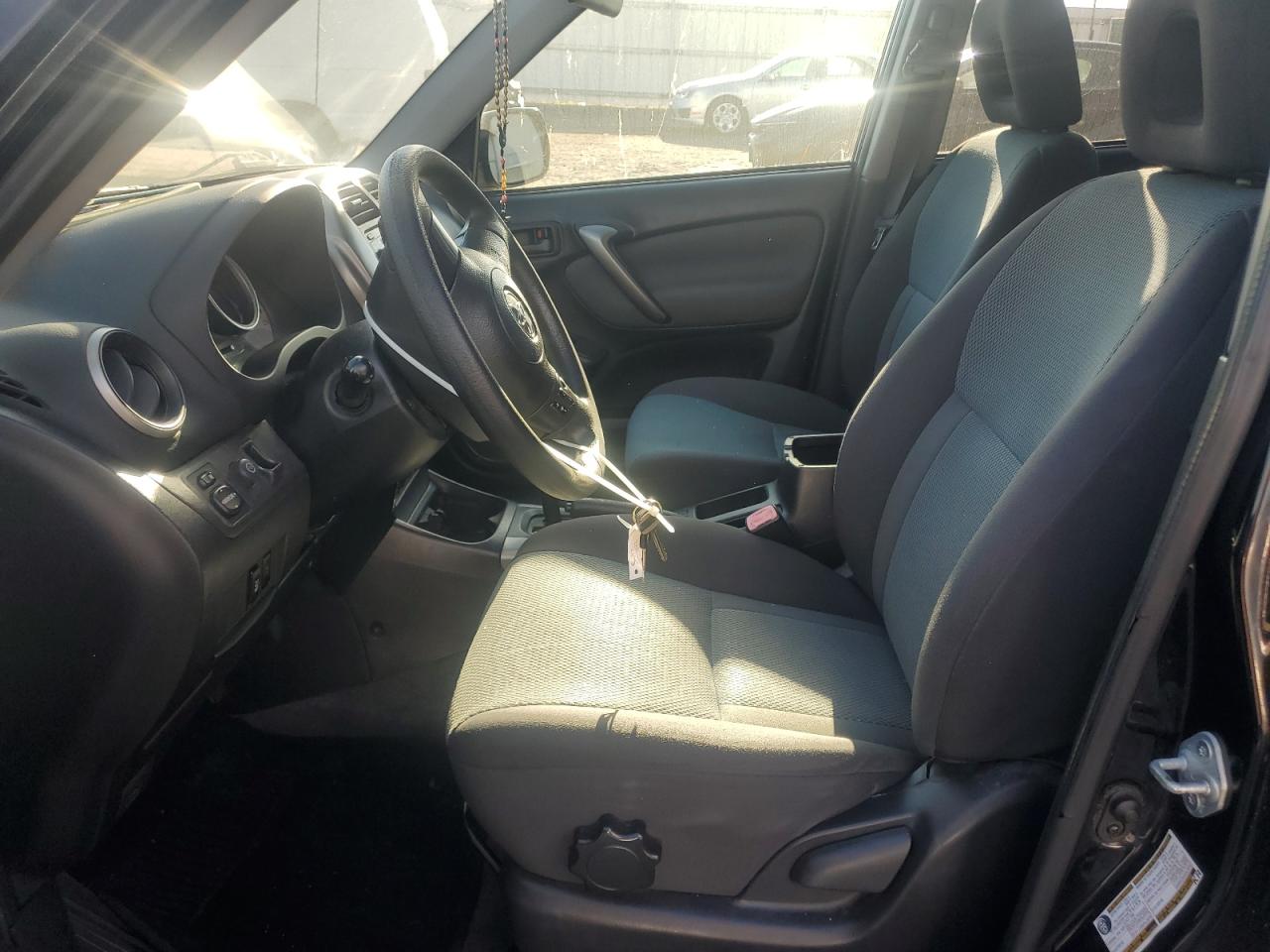 2004 Toyota Rav4 VIN: JTEGD20V240028152 Lot: 85304845