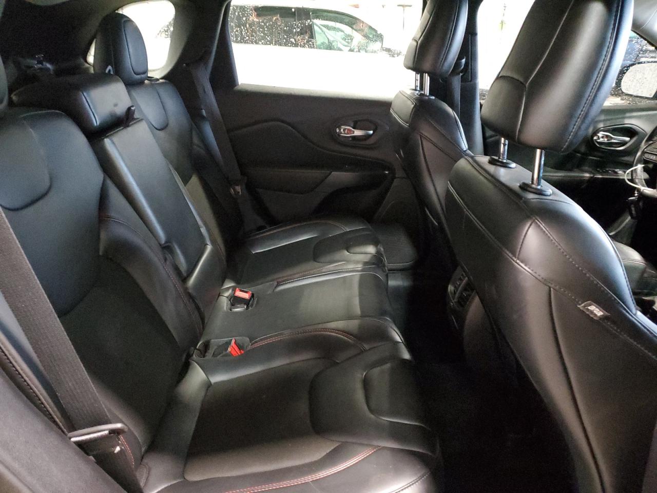 2020 Jeep Cherokee Trailhawk VIN: 1C4PJMBX3LD636681 Lot: 87450025