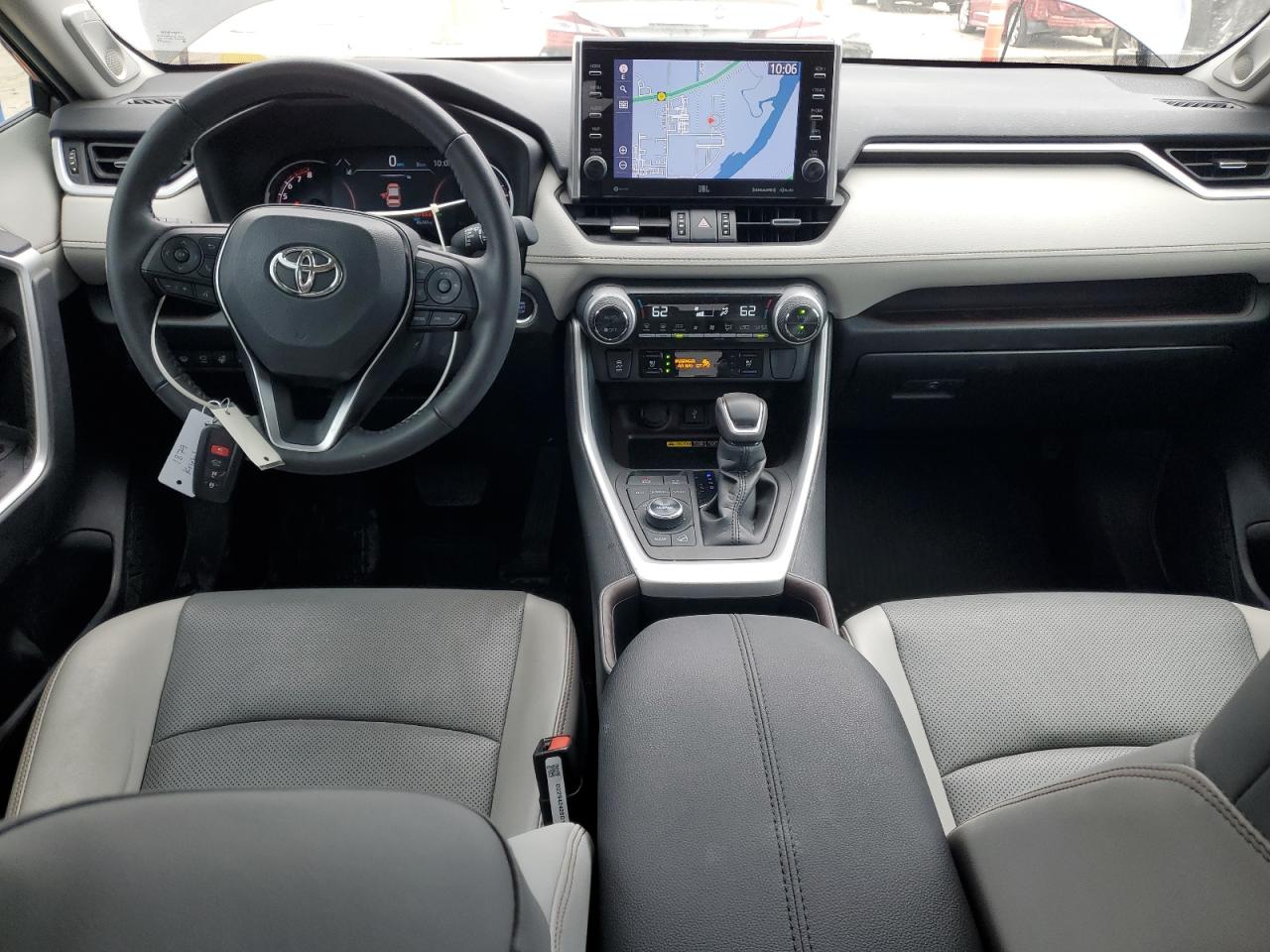 2022 Toyota Rav4 Limited VIN: 2T3N1RFV8NW271269 Lot: 82382095