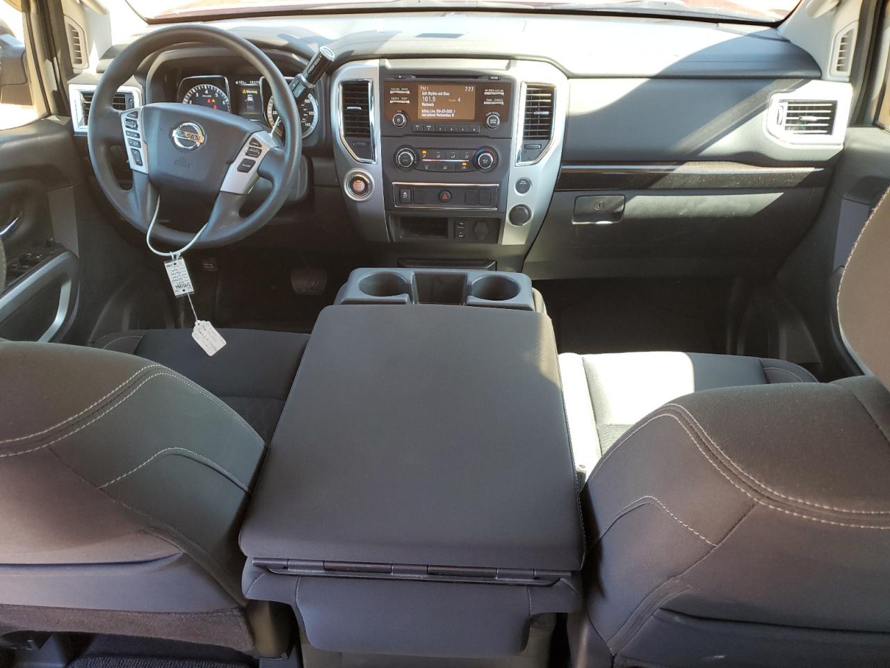 2017 Nissan Titan S VIN: 1N6AA1EKXHN552361 Lot: 84657165