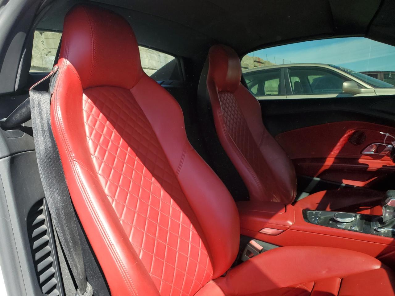 2017 Audi R8 Spyder VIN: WUAVACFX7H7903311 Lot: 86196755