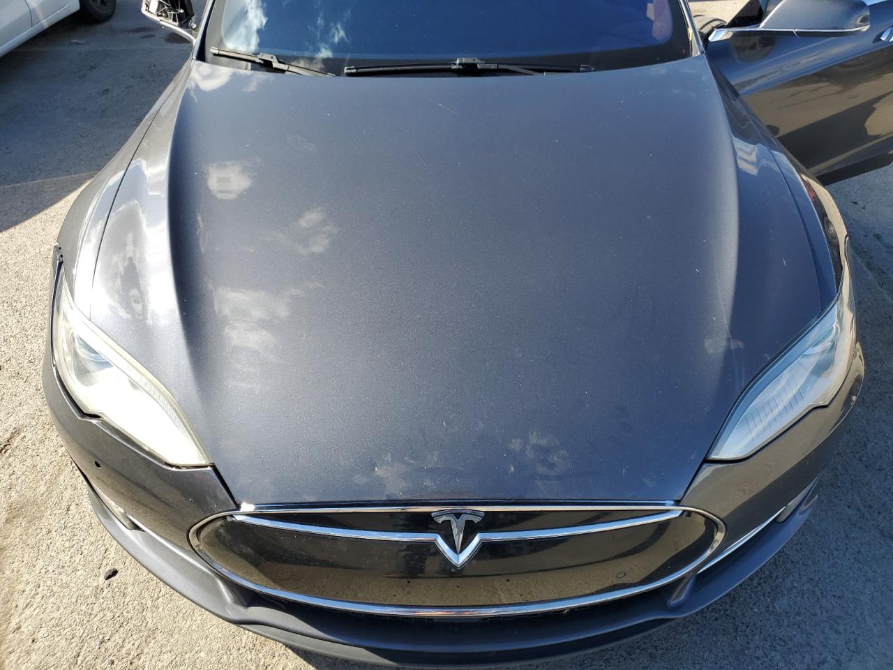 2015 Tesla Model S 85D VIN: 5YJSA1H29FF081284 Lot: 89529445