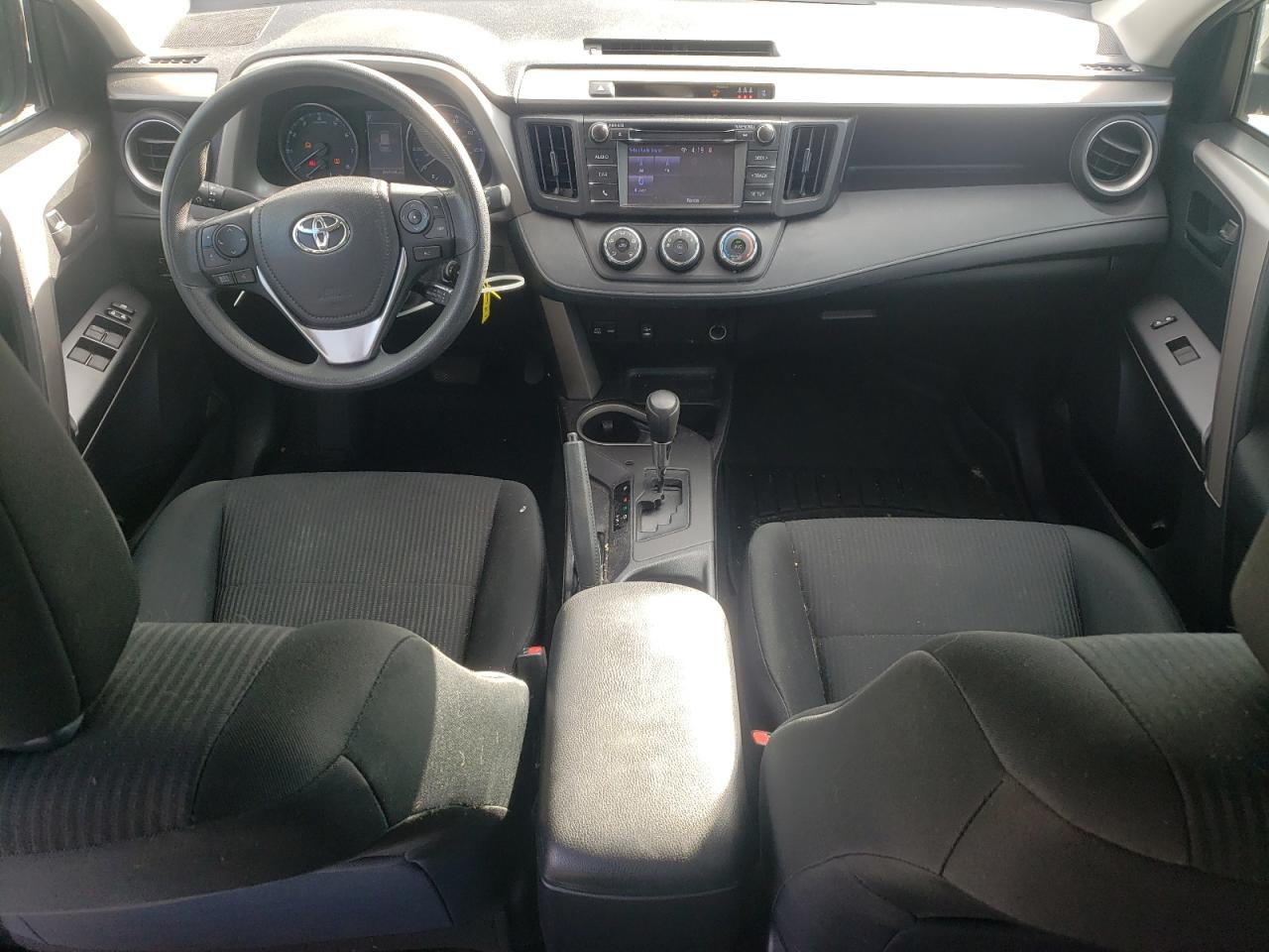 2018 Toyota Rav4 Le VIN: 2T3BFREV7JW854447 Lot: 86074945