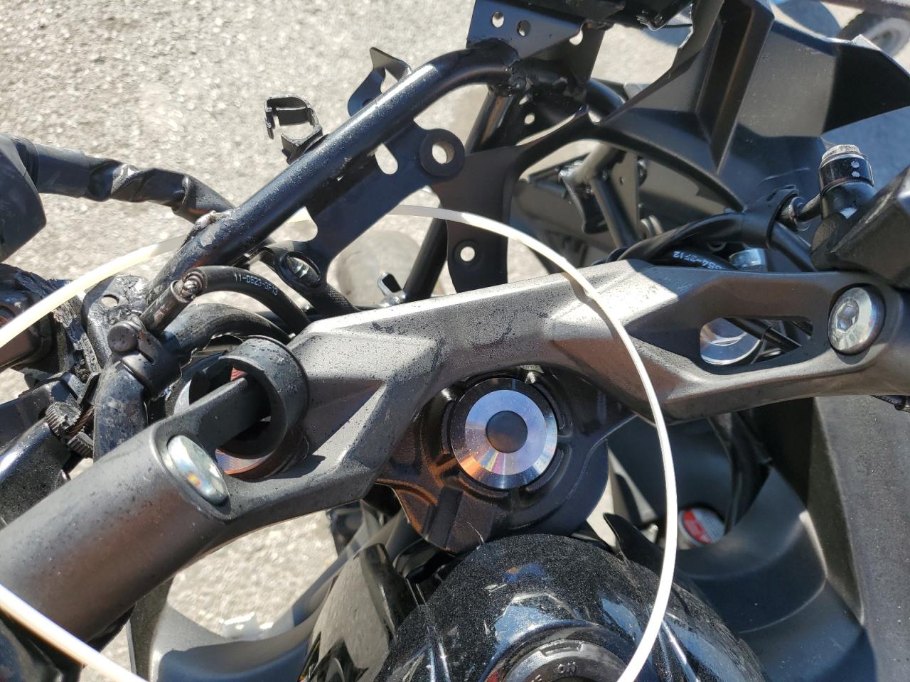 2024 Kawasaki Ex650 R VIN: ML5EXER13RDAB3303 Lot: 86805855