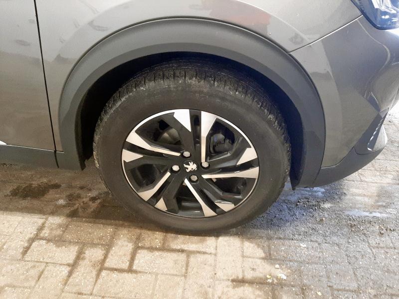 2022 PEUGEOT 2008 ALLURE PREMIUM + P-T 
