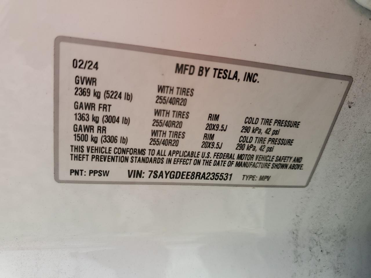 2024 Tesla Model Y VIN: 7SAYGDEE8RA235531 Lot: 84425055