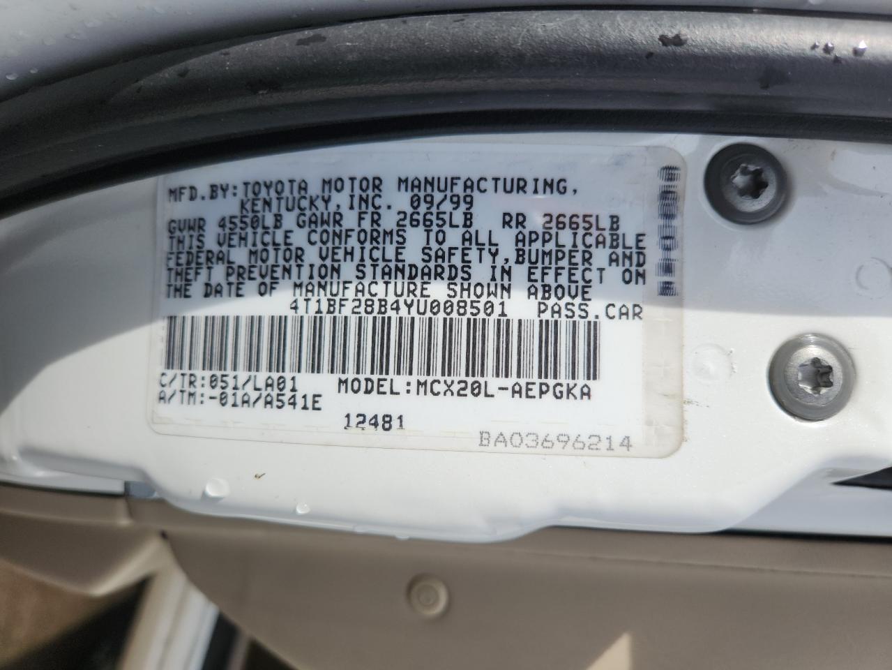 2000 Toyota Avalon Xl VIN: 4T1BF28B4YU008501 Lot: 90145215