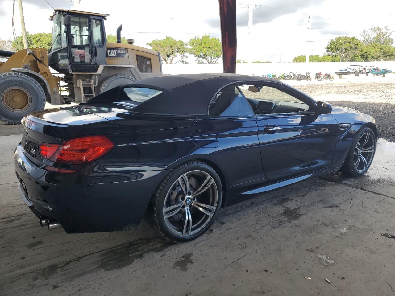 2015 BMW M6 blue cabrio gas WBSLZ9C59FD651474 photo #4