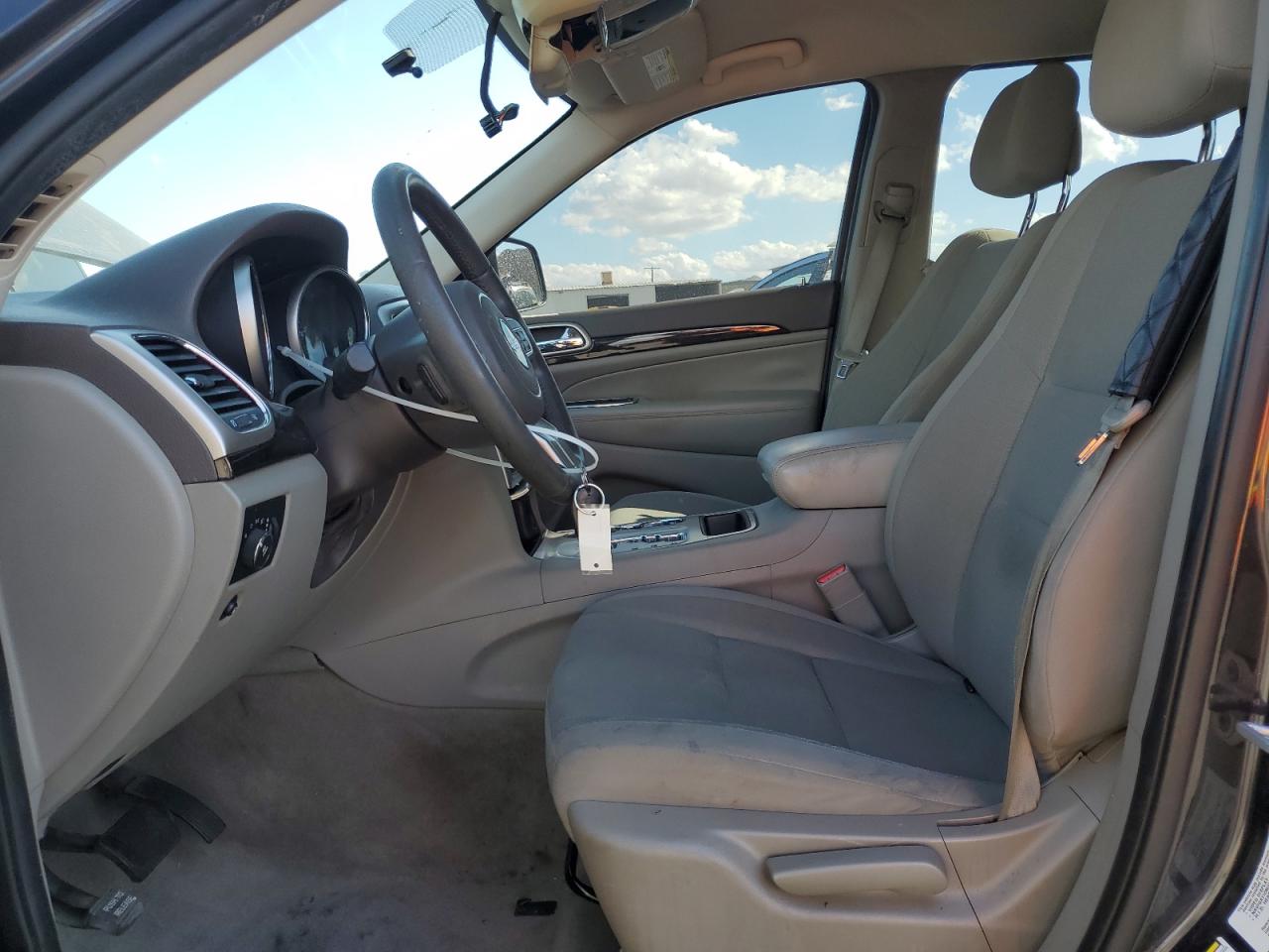 2012 Jeep Grand Cherokee Laredo VIN: 1C4RJEAG5CC258112 Lot: 81979705