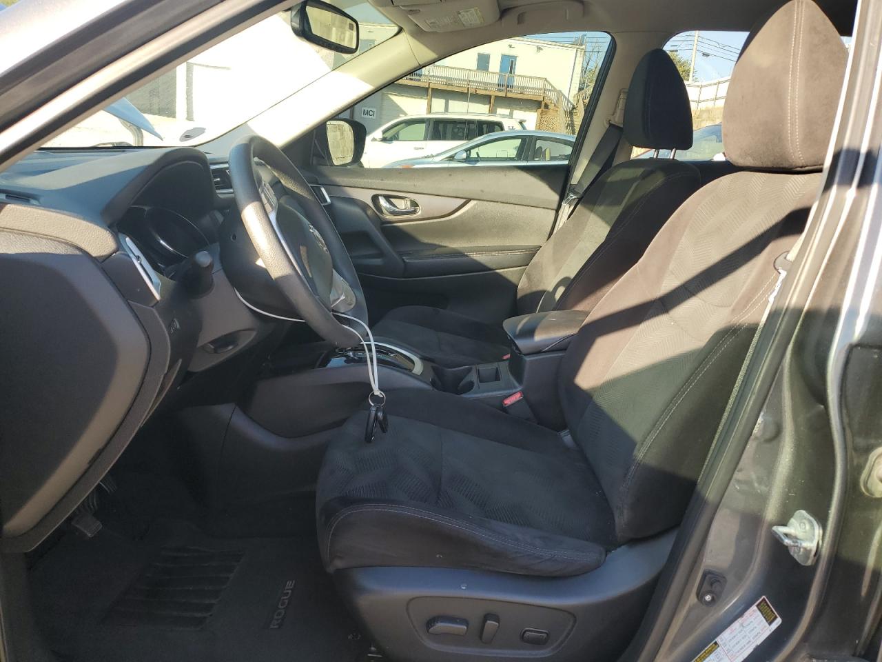 2014 Nissan Rogue S VIN: 5N1AT2MT4EC818957 Lot: 81641185